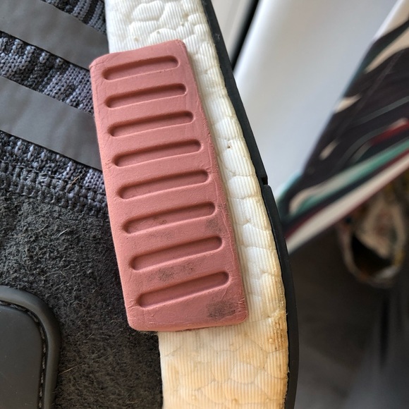 Adidas NMD R1 size 7.5 - Picture 3 of 3